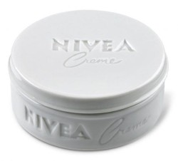 ΚΟΥΤΙ NIVEA ΜΕ ΚΑΠΑΚΙ ΑΠΟ ΠΟΡΣΕΛΑΝΗ POP ART 10*4ΕΚ.